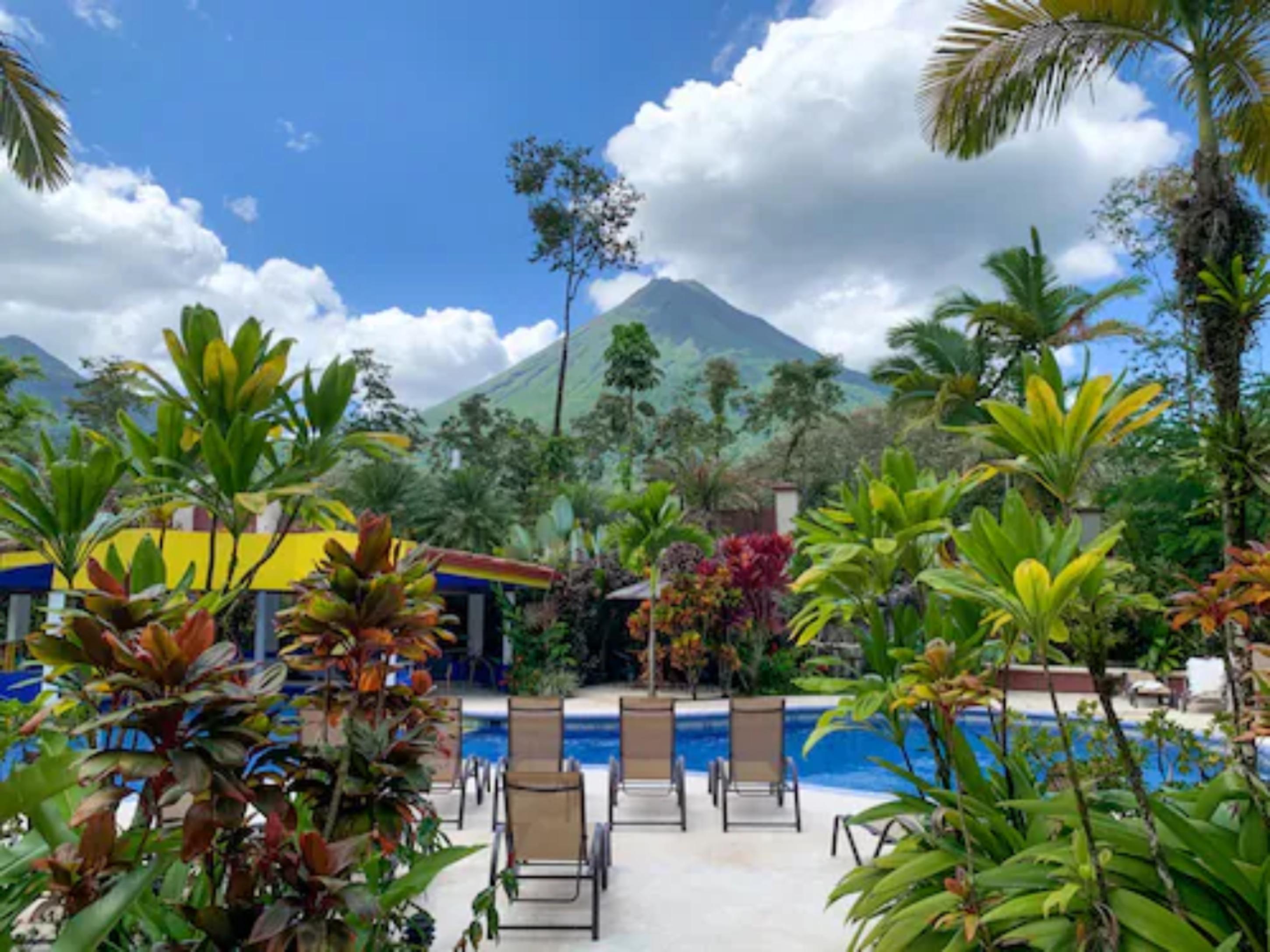 Hotel Magic Mountain La Fortuna Exterior foto