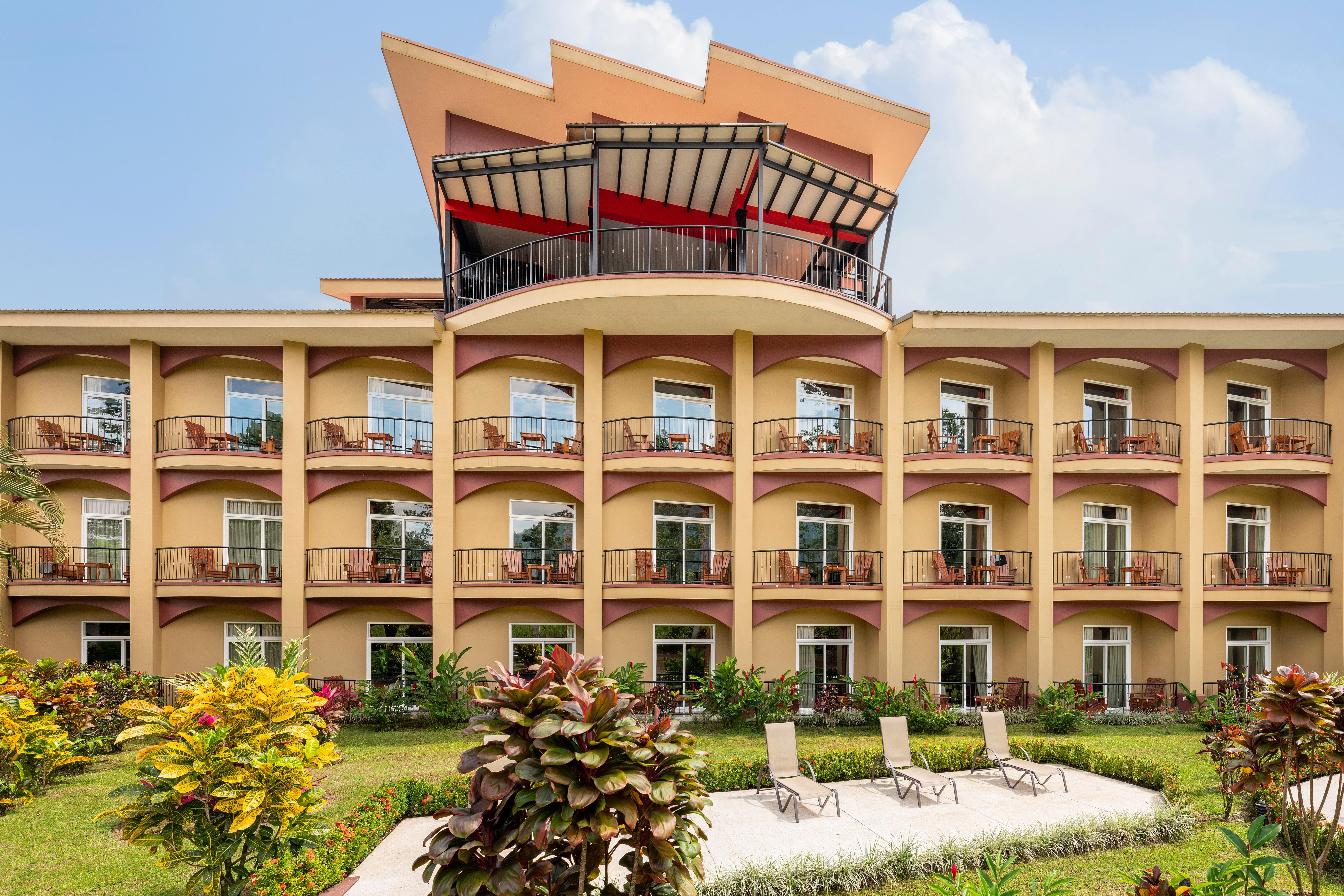Hotel Magic Mountain La Fortuna Exterior foto