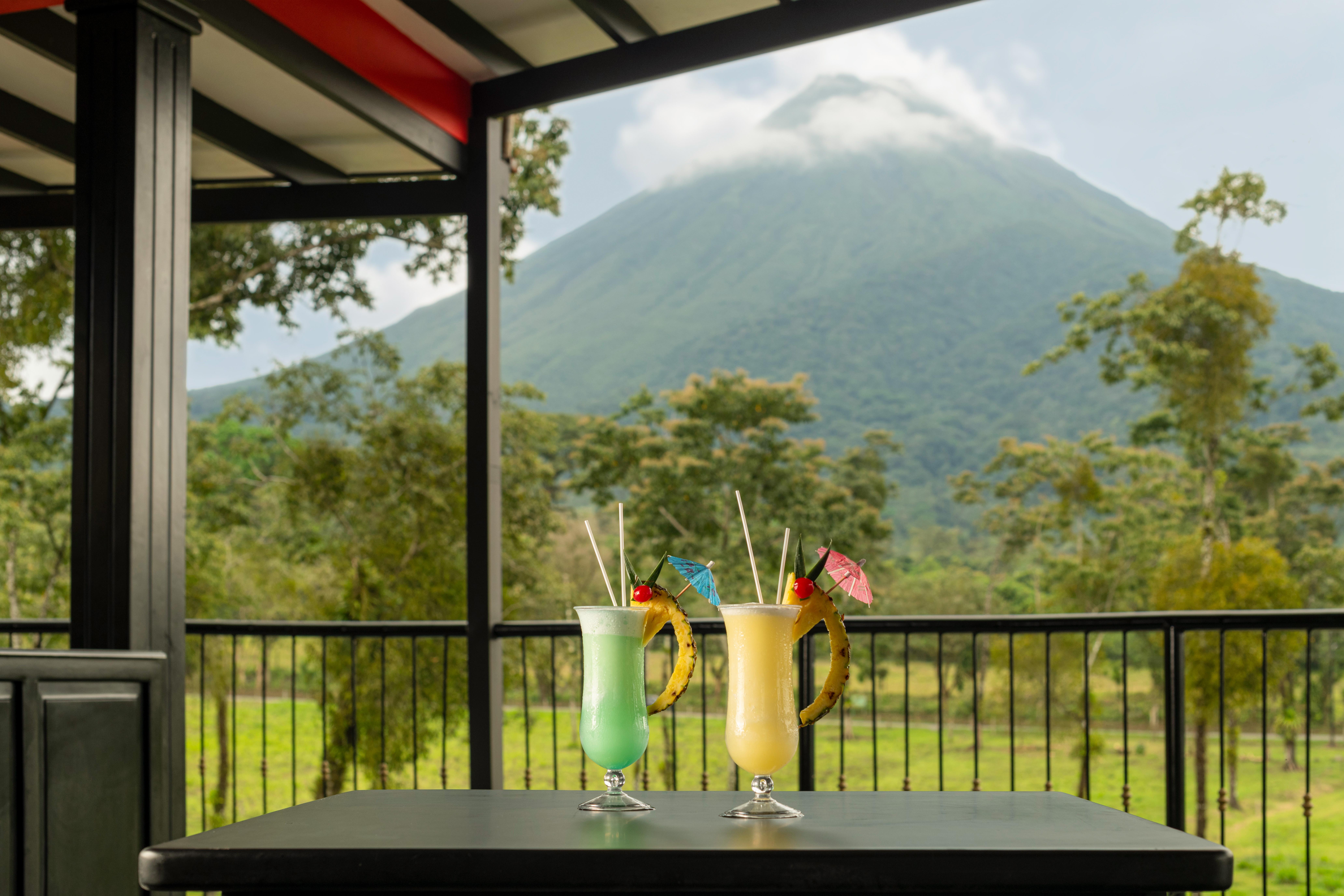 Hotel Magic Mountain La Fortuna Exterior foto
